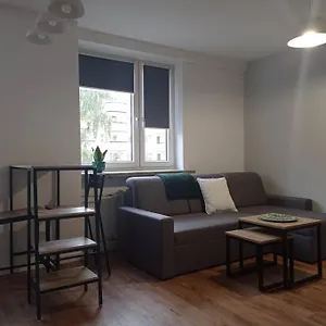 Studio Metro Targowek Mieszkaniowy Apartament